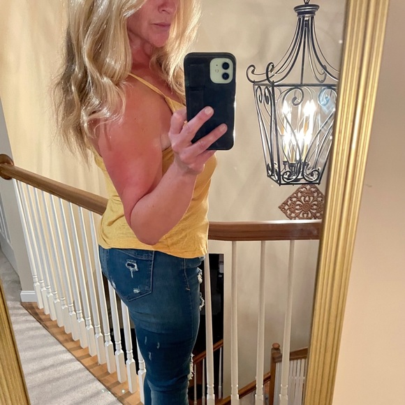 Express Skinny Ripped Jeans - Picture 3 of 11